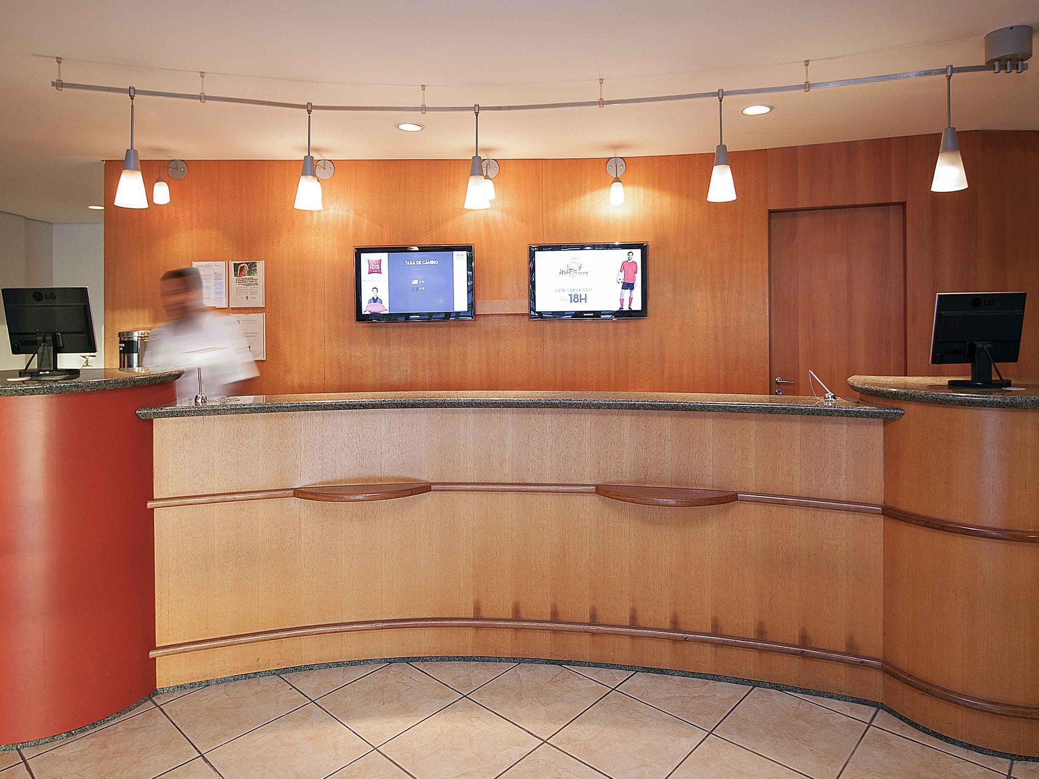 Hotel Ibis Vitoria Aeroporto Zewnętrze zdjęcie