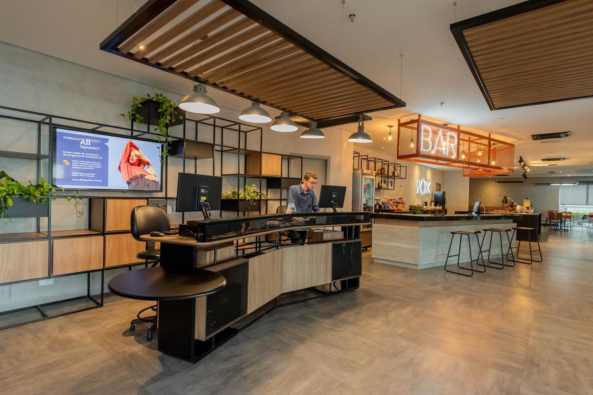 Hotel Ibis Vitoria Aeroporto Zewnętrze zdjęcie